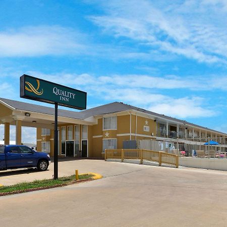 Gonzales Quality Inn מראה חיצוני תמונה